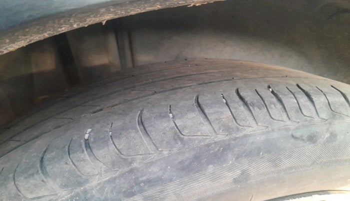 2016 Maruti S Cross SIGMA 1.3, Diesel, Manual, 68,748 km, tyre