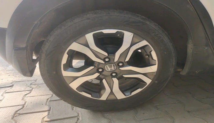 2018 Honda WR-V 1.2L I-VTEC VX MT, Petrol, Manual, 1,01,943 km, tyre