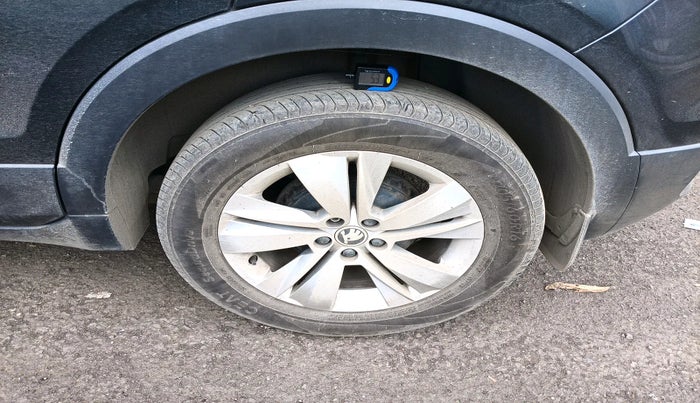 2022 Skoda KUSHAQ AMBITION 1.0L TSI MT, Petrol, Manual, 16,119 km, tyre