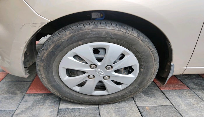 2011 Hyundai i10 MAGNA 1.2, Petrol, Manual, 32,448 km, tyre