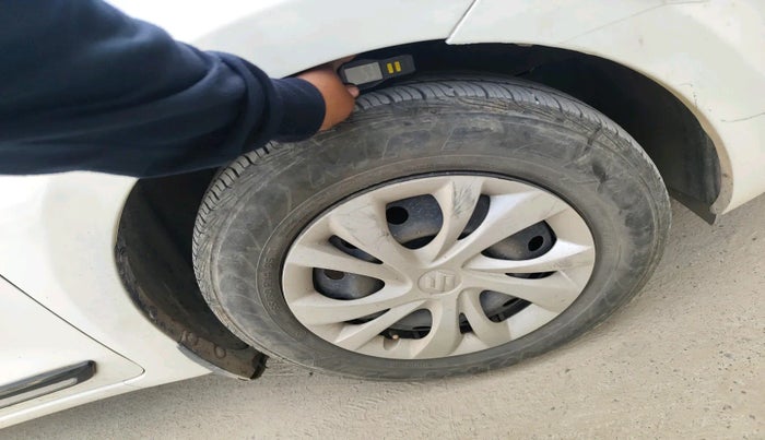 2020 Maruti Swift VXI, Petrol, Manual, 71,747 km, tyre