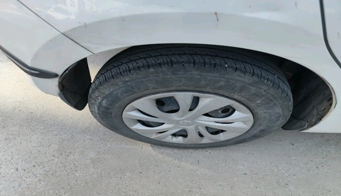 2020 Maruti Swift VXI, Petrol, Manual, 71,747 km, tyre