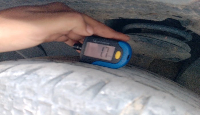 2014 Nissan Terrano XV D THP 110 PS, Diesel, Manual, 1,57,491 km, tyre