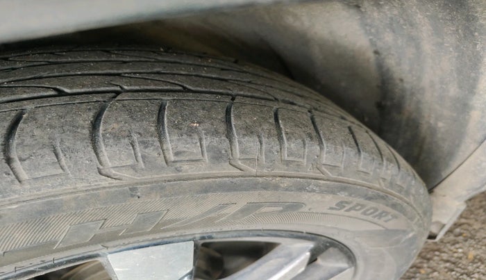 2020 MG HECTOR PLUS SHARP 2.0 DIESEL TURBO MT 6-STR, Diesel, Manual, 97,606 km, tyre