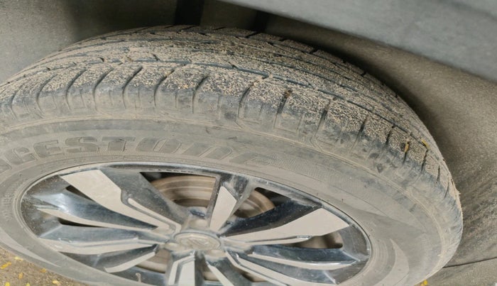 2020 MG HECTOR PLUS SHARP 2.0 DIESEL TURBO MT 6-STR, Diesel, Manual, 97,606 km, tyre