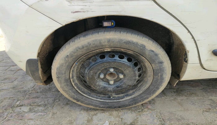 2016 Maruti Baleno DELTA PETROL 1.2, Petrol, Manual, 75,990 km, tyre