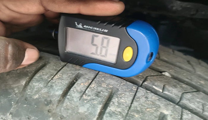 2022 Hyundai Creta EX 1.5 PETROL, Petrol, Manual, 5,425 km, tyre