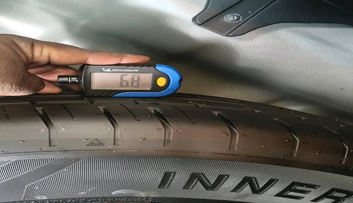 2022 Hyundai Creta EX 1.5 PETROL, Petrol, Manual, 5,425 km, tyre