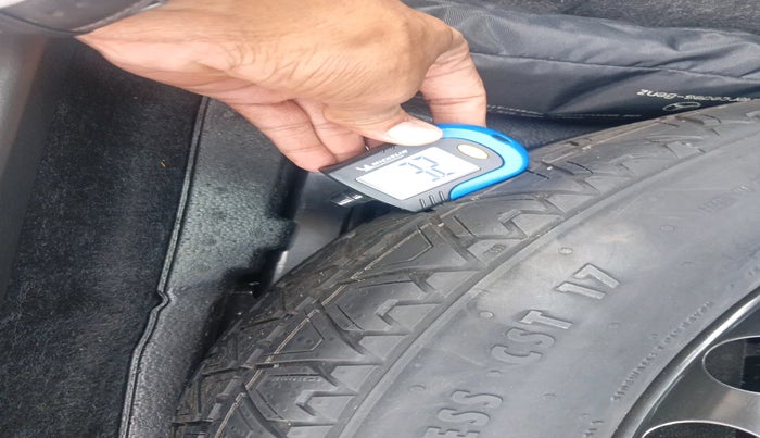 2018 Mercedes Benz GLE 250 D4 MATIC, Diesel, Automatic, 1,13,314 km, tyre