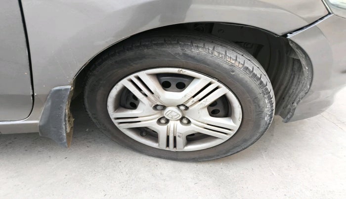 2011 Honda City 1.5L I-VTEC S MT, Petrol, Manual, 1,26,572 km, tyre