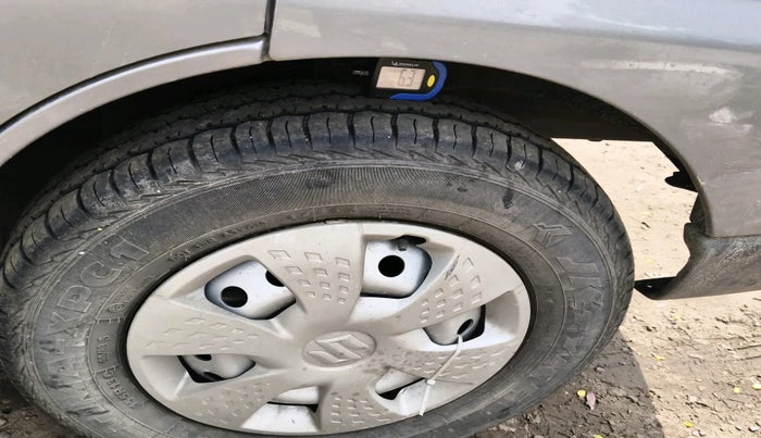 2023 Maruti Eeco 5 STR AC, Petrol, Manual, 9,124 km, tyre