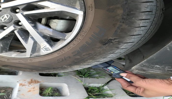 2025 Hyundai Creta SX TECH 1.5 PETROL, Petrol, Manual, 11,402 km, tyre