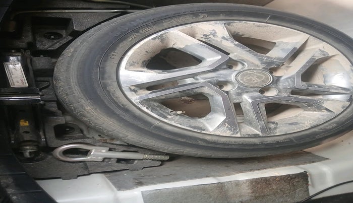 2022 Tata TIGOR XZ PLUS PETROL, Petrol, Manual, 65,090 km, tyre