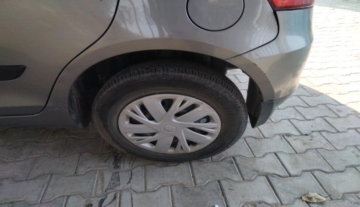 2016 Maruti Swift VDI (O), Diesel, Manual, 1,57,865 km, tyre