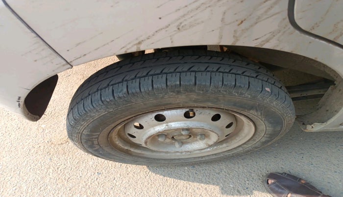 2011 Maruti Wagon R Duo DUO LXI LPG, Petrol, Manual, 1,09,333 km, tyre