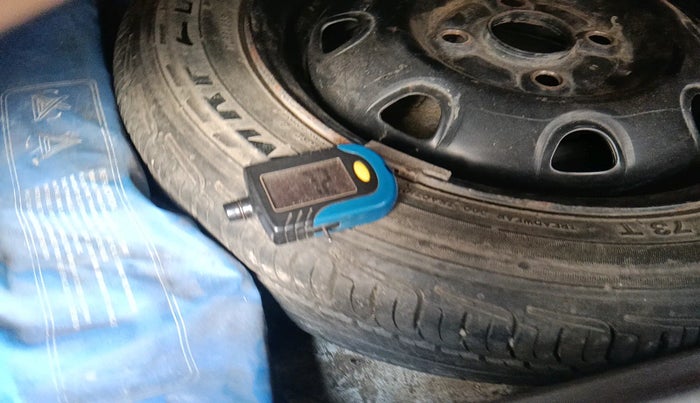 2013 Maruti Alto K10 VXI, Petrol, Manual, 54,921 km, tyre