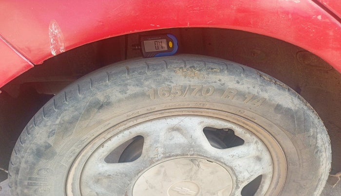 2010 Chevrolet Beat LT PETROL, Petrol, Manual, 88,392 km, tyre