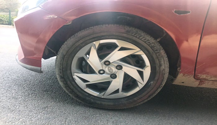 2021 Hyundai NEW I20 MAGNA 1.2 MT, Petrol, Manual, 60,185 km, tyre