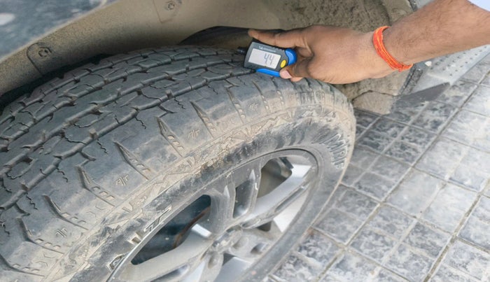 2023 Mahindra Thar LX HARD TOP 4WD MT, Diesel, Manual, 18,300 km, tyre