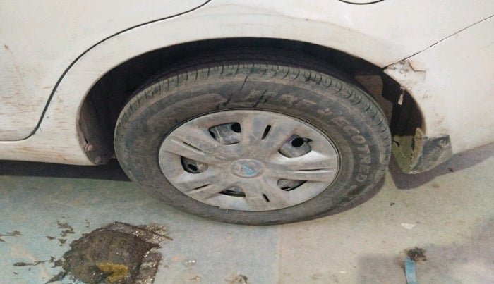 2013 Maruti Swift Dzire VDI, Diesel, Manual, 1,74,645 km, tyre