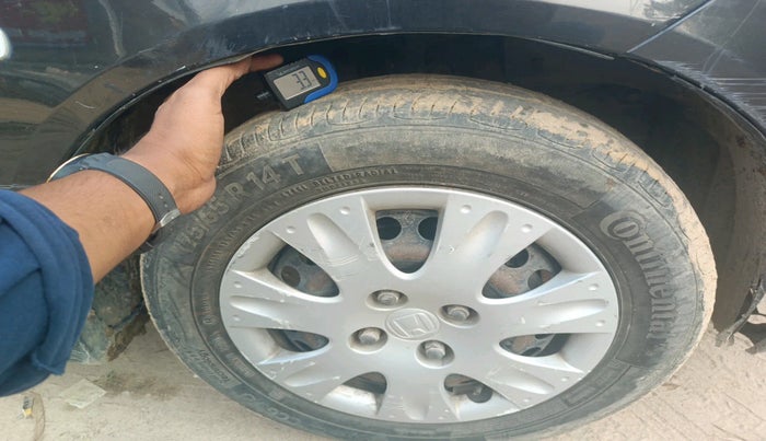 2017 Honda Amaze 1.2L I-VTEC S, Petrol, Manual, 74,749 km, tyre