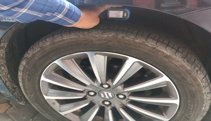 2019 Maruti Ciaz ALPHA 1.5 SHVS PETROL, Petrol, Manual, 75,975 km, tyre