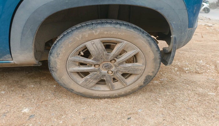 2021 Renault Kwid CLIMBER 1.0 (O), Petrol, Manual, 56,143 km, tyre