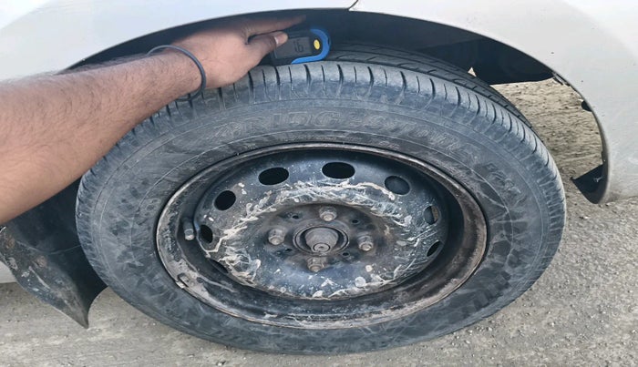 2011 Tata Indica Vista LX TDI, Diesel, Manual, 1,61,519 km, tyre