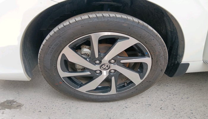 2025 Toyota Glanza G AMT, Petrol, Automatic, 310 km, tyre