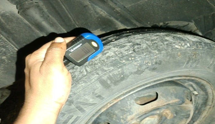 2018 Renault Kwid RXT 0.8, Petrol, Manual, 1,01,108 km, tyre