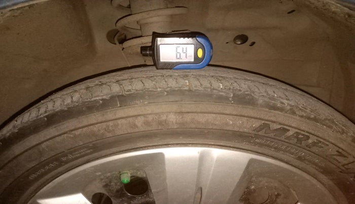 2017 Maruti Wagon R 1.0 VXI, Petrol, Manual, 77,119 km, tyre