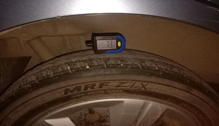 2017 Maruti Wagon R 1.0 VXI, Petrol, Manual, 77,119 km, tyre