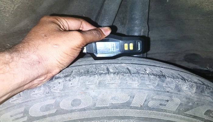 2020 Honda Amaze 1.2L I-VTEC S, Petrol, Manual, 29,801 km, tyre