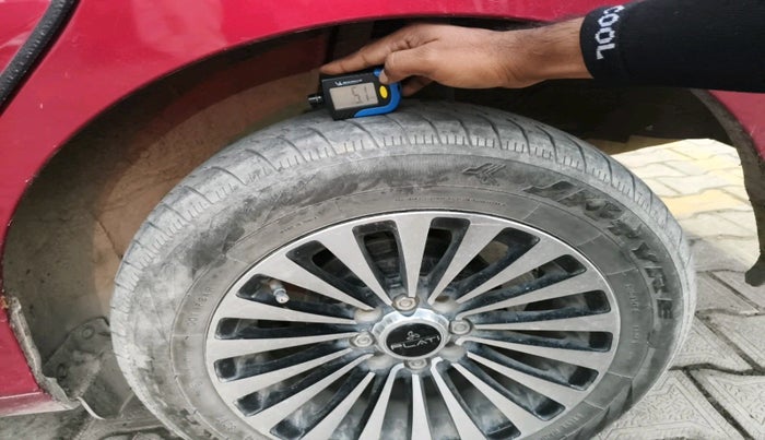 2023 Honda Amaze 1.2L I-VTEC S, Petrol, Manual, 21,041 km, tyre