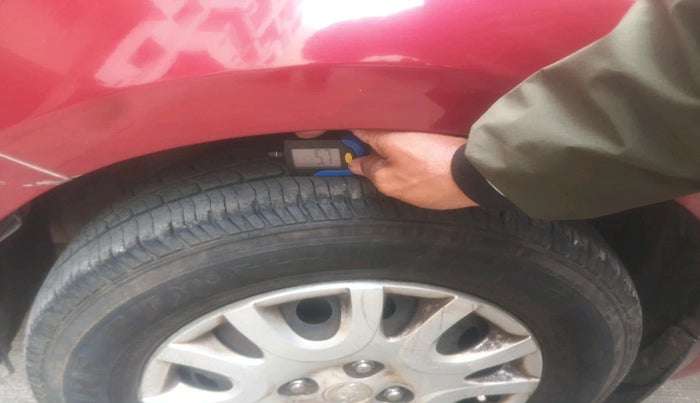 2010 Hyundai i20 MAGNA 1.2, Petrol, Manual, 56,472 km, tyre