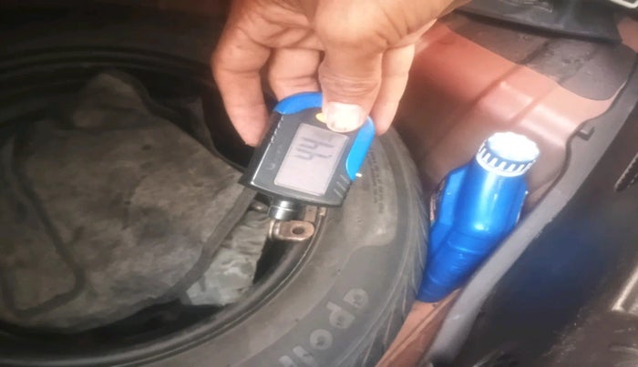 2010 Hyundai i20 MAGNA 1.2, Petrol, Manual, 56,472 km, tyre