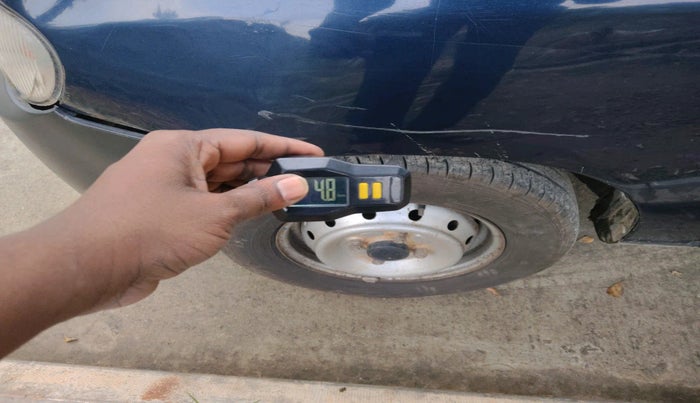 2011 Maruti Alto LXI, Petrol, Manual, 95,847 km, tyre