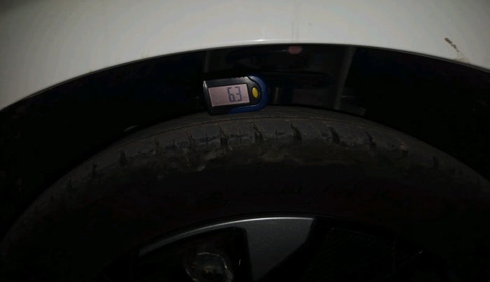 2025 Tata Tiago XT PETROL, Petrol, Manual, 2,483 km, tyre