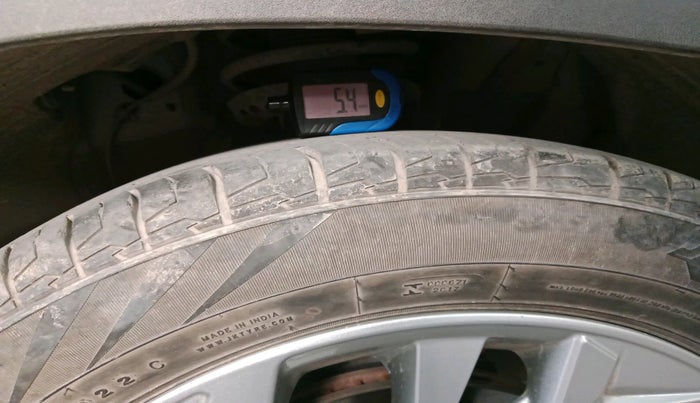 2022 Hyundai Creta SX 1.5 PETROL, Petrol, Manual, 24,946 km, tyre