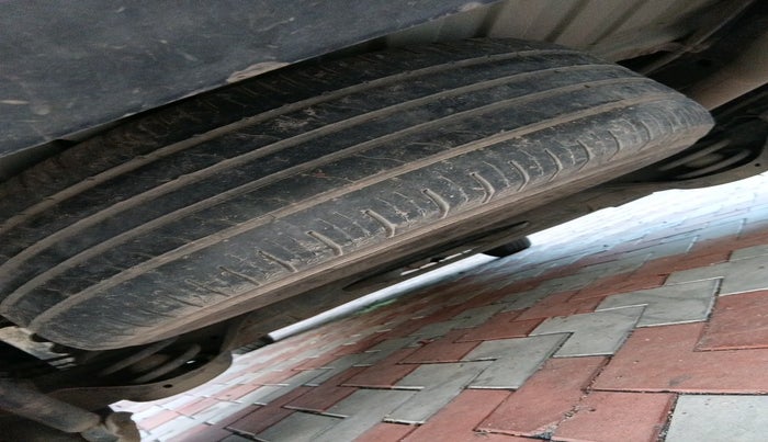 2019 Mahindra MARAZZO M2 7STR, Diesel, Manual, 1,22,592 km, tyre