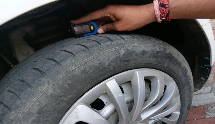 2019 Mahindra MARAZZO M2 7STR, Diesel, Manual, 1,22,592 km, tyre