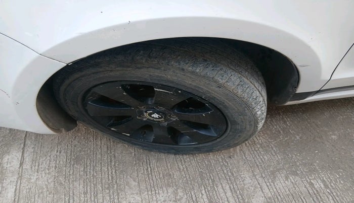 2011 Skoda Superb ELEGANCE 2.0 TDI CR AT, Diesel, Automatic, 1,25,086 km, tyre