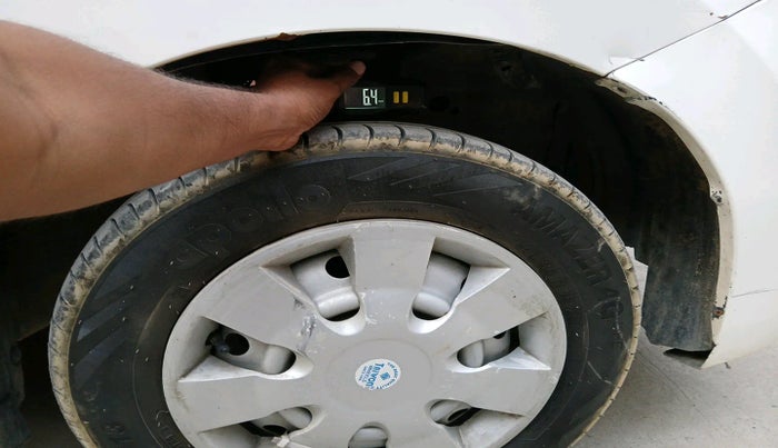 2018 Maruti Wagon R 1.0 LXI, Petrol, Manual, 80,840 km, tyre