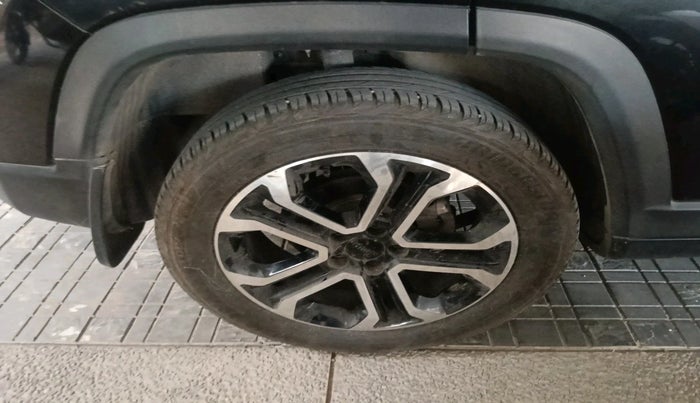 2021 Jeep Compass LIMITED (O) 2.0 DIESEL 4X4 AT, Diesel, Automatic, 72,799 km, tyre