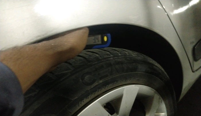 2015 Hyundai Grand i10 SPORTZ 1.2 KAPPA VTVT, Petrol, Manual, 48,611 km, tyre