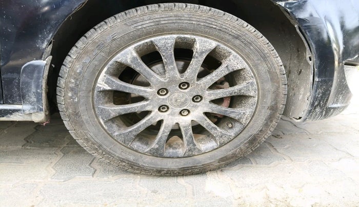 2014 Skoda Rapid AMBITION 1.5 TDI, Diesel, Manual, 58,477 km, tyre