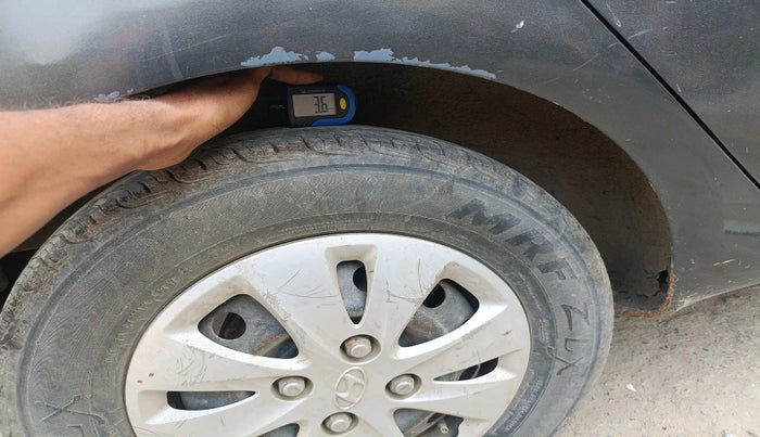 2011 Hyundai i10 MAGNA 1.2, Petrol, Manual, 75,920 km, tyre