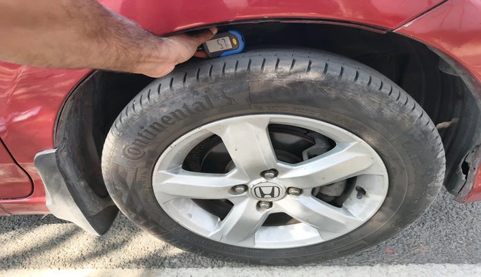 2010 Honda City 1.5L I-VTEC V MT, Petrol, Manual, 1,28,597 km, tyre