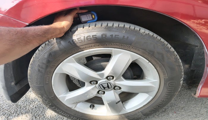 2010 Honda City 1.5L I-VTEC V MT, Petrol, Manual, 1,28,597 km, tyre