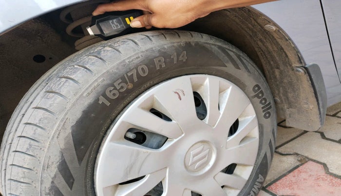 2014 Maruti Wagon R 1.0 VXI, Petrol, Manual, 75,971 km, tyre